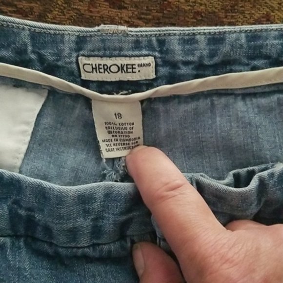 Cherokee 100% Cotton Blue Denim Mom Jeans  Shorts 18 - Picture 2 of 3